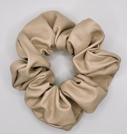 Faux Leather Scrunchie, Vanilla
