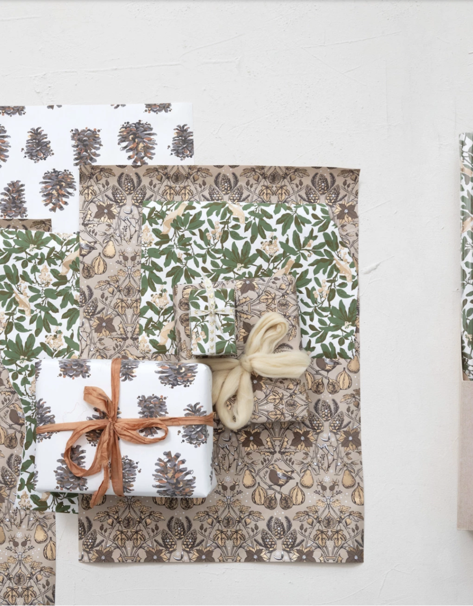 Christmas Wrapping paper, 28"L x 20"W