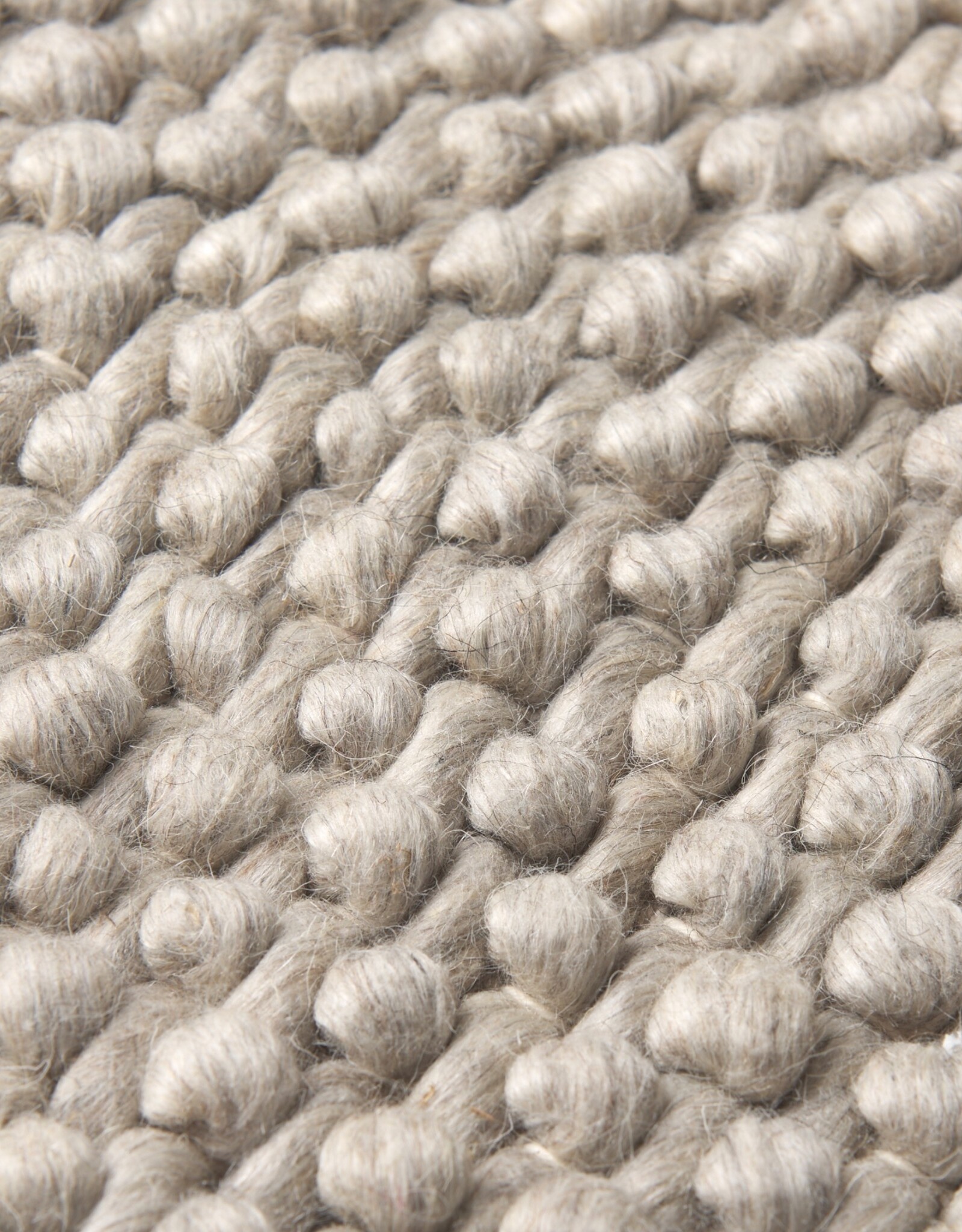 Gia 8 x 10 Rug