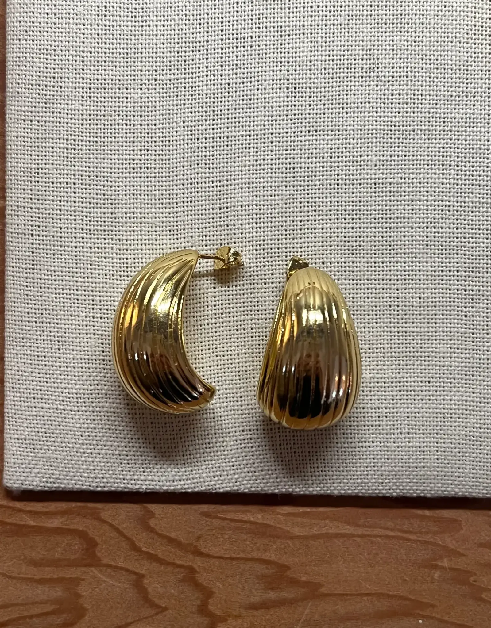 Scones Earrings