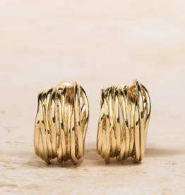 Oversized Studs, 8