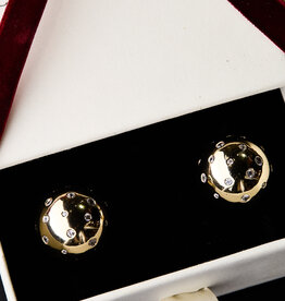 Oversized Studs, 4
