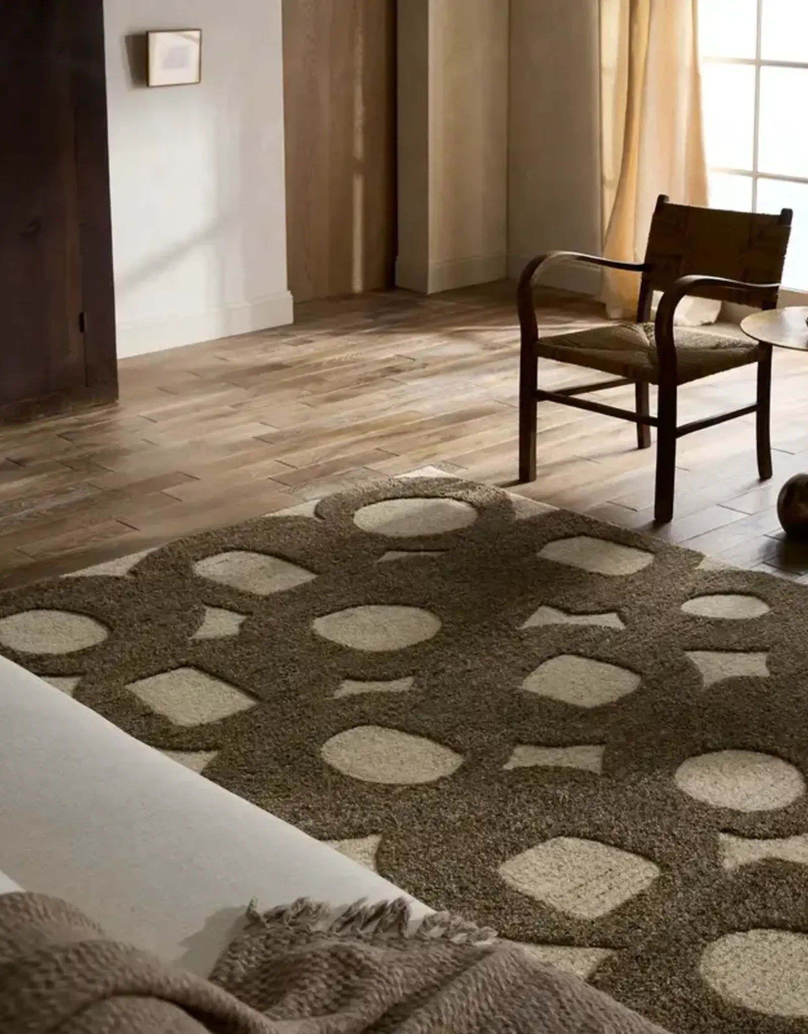 Reyner Rug RYN01