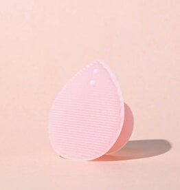 The Cleansing Mitt