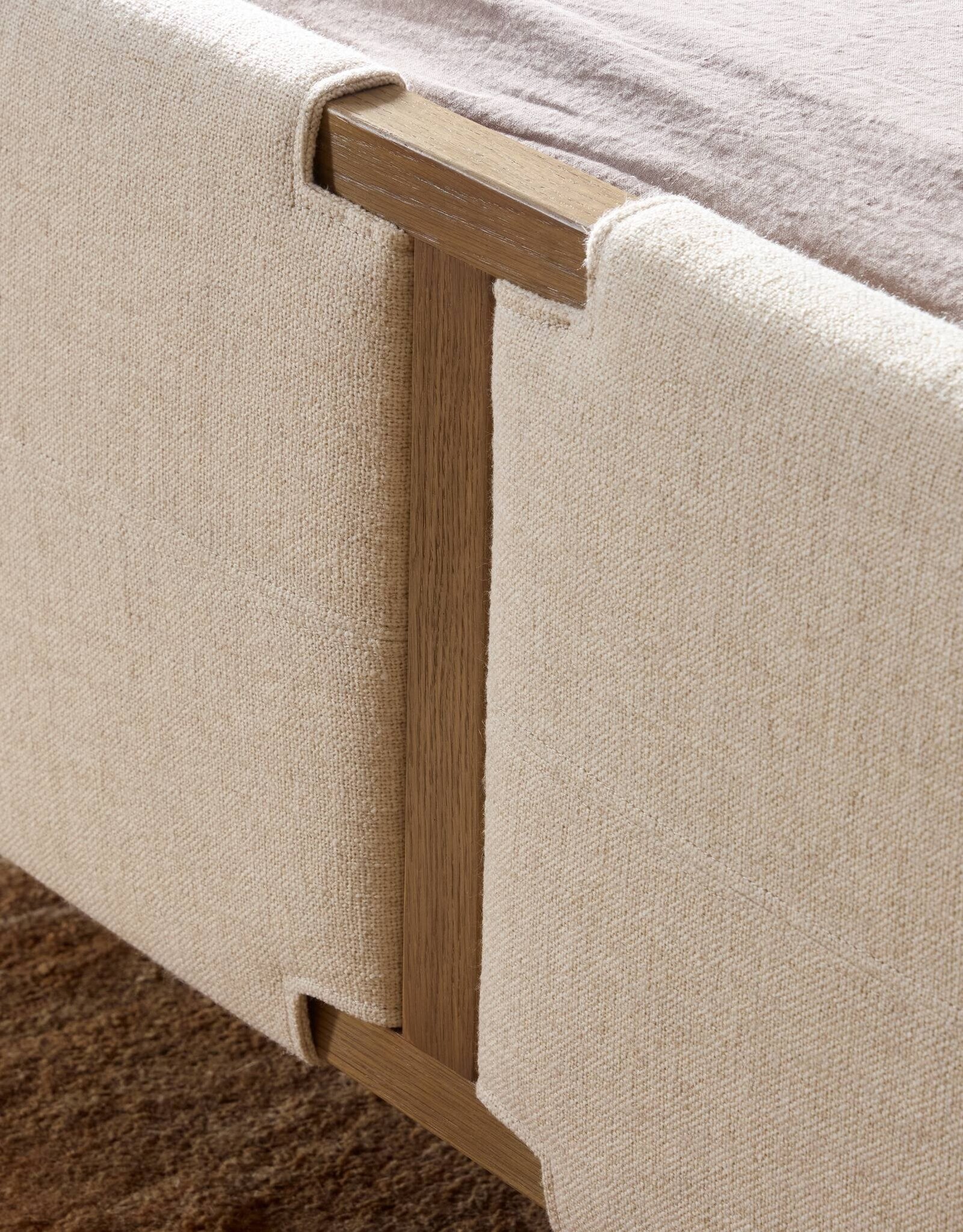 Salado Bed in Antigo Natural