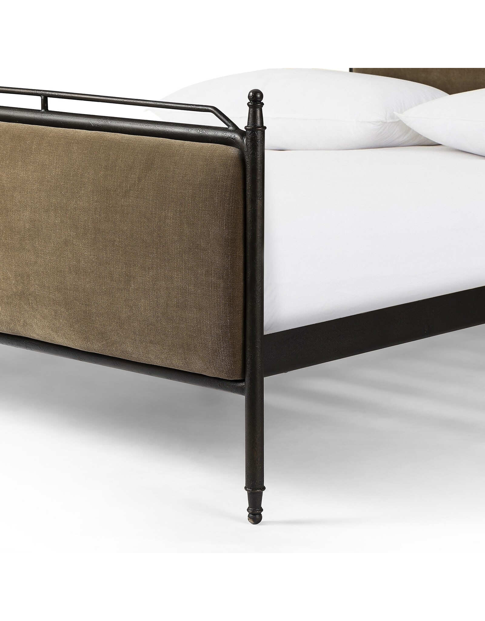 Leyla Bed in Altair Mushroom