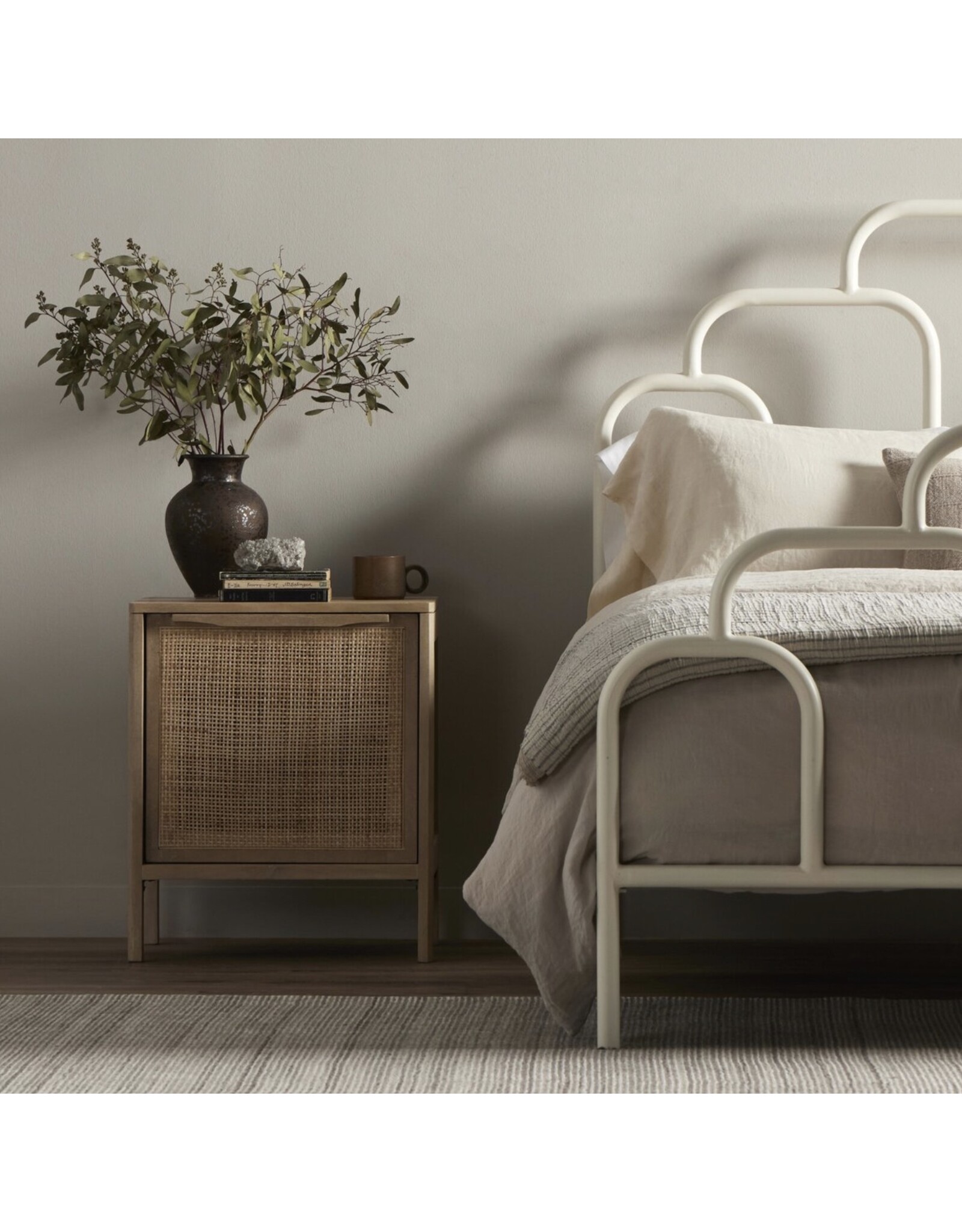 Sydney Left Nightstand in Natural