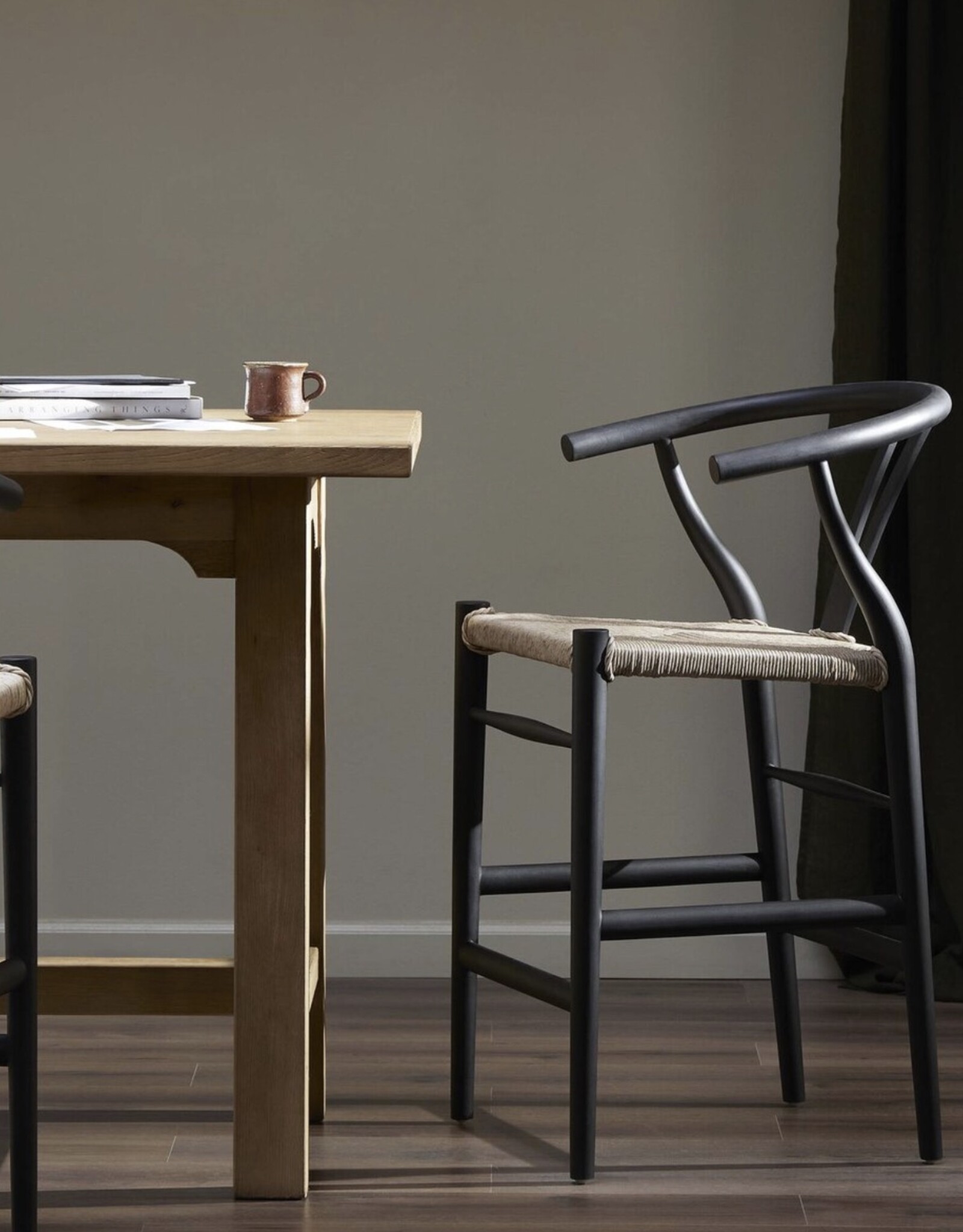 Muestra Counter Stool Black Teak