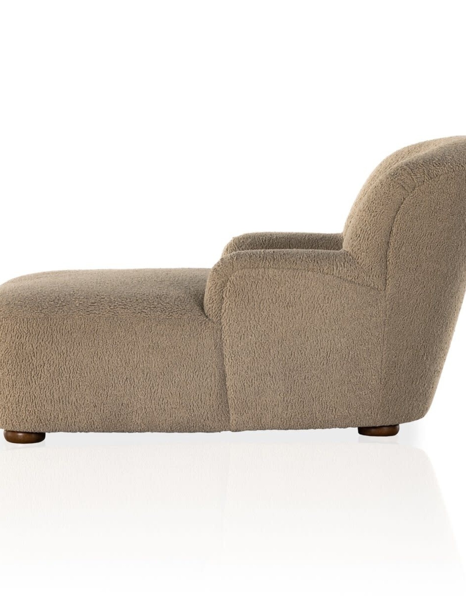 Kadon Chaise in Sheepskin Camel