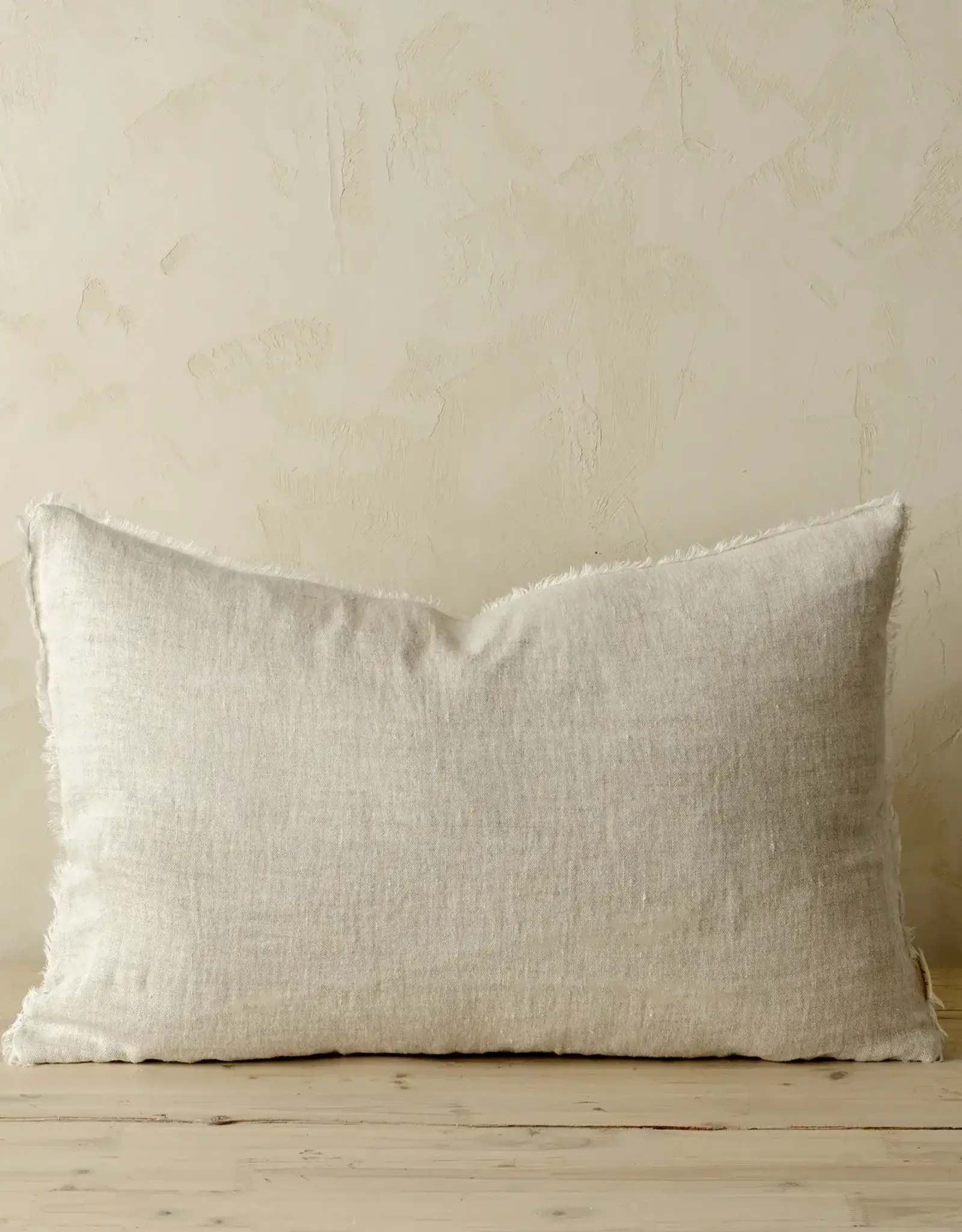 Lina Linen Pillow Chambray 16x24