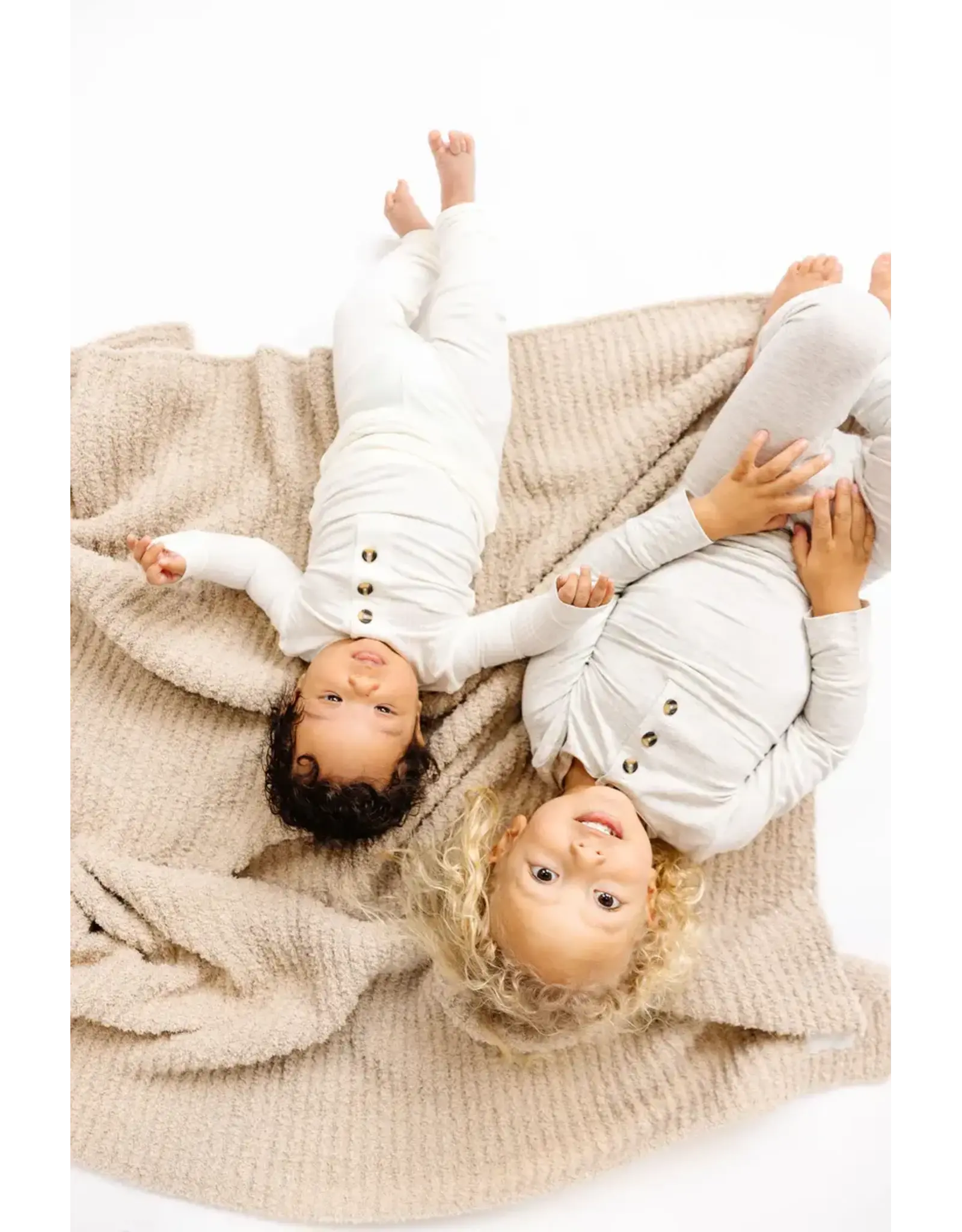 Chenille Blanket - Oatmilk