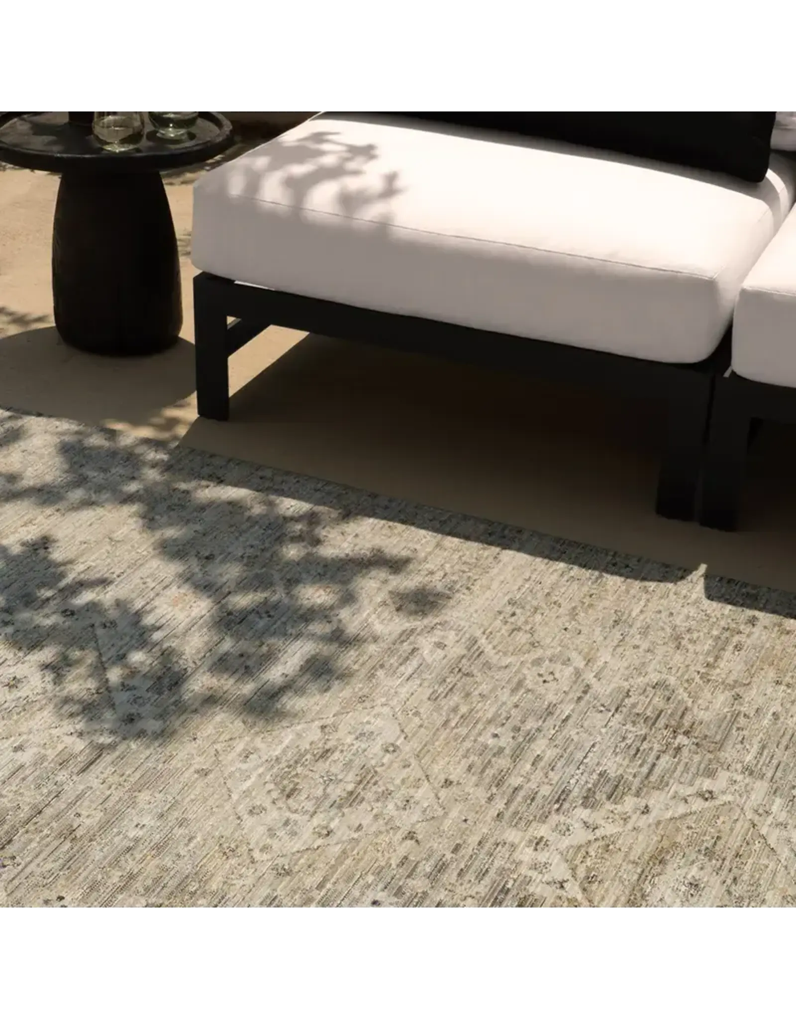 Tejal Rug 2'6 x8 Runner