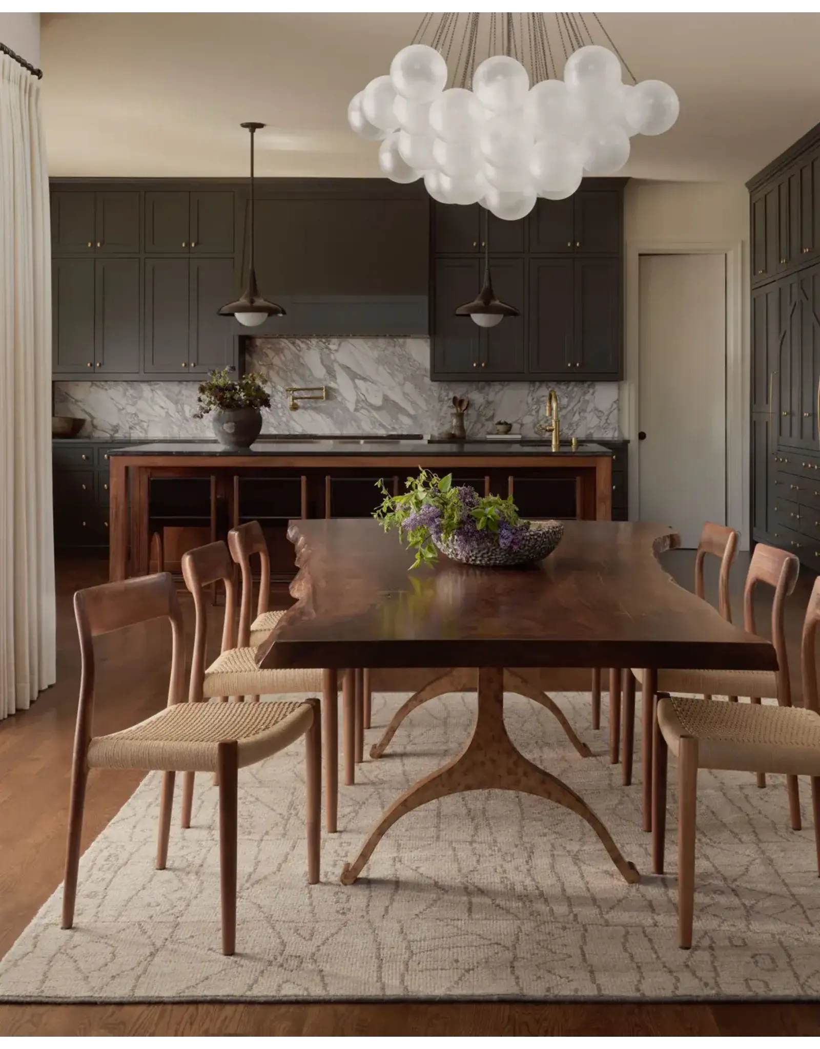 Odyssey Rug OD-03 Sand/Taupe