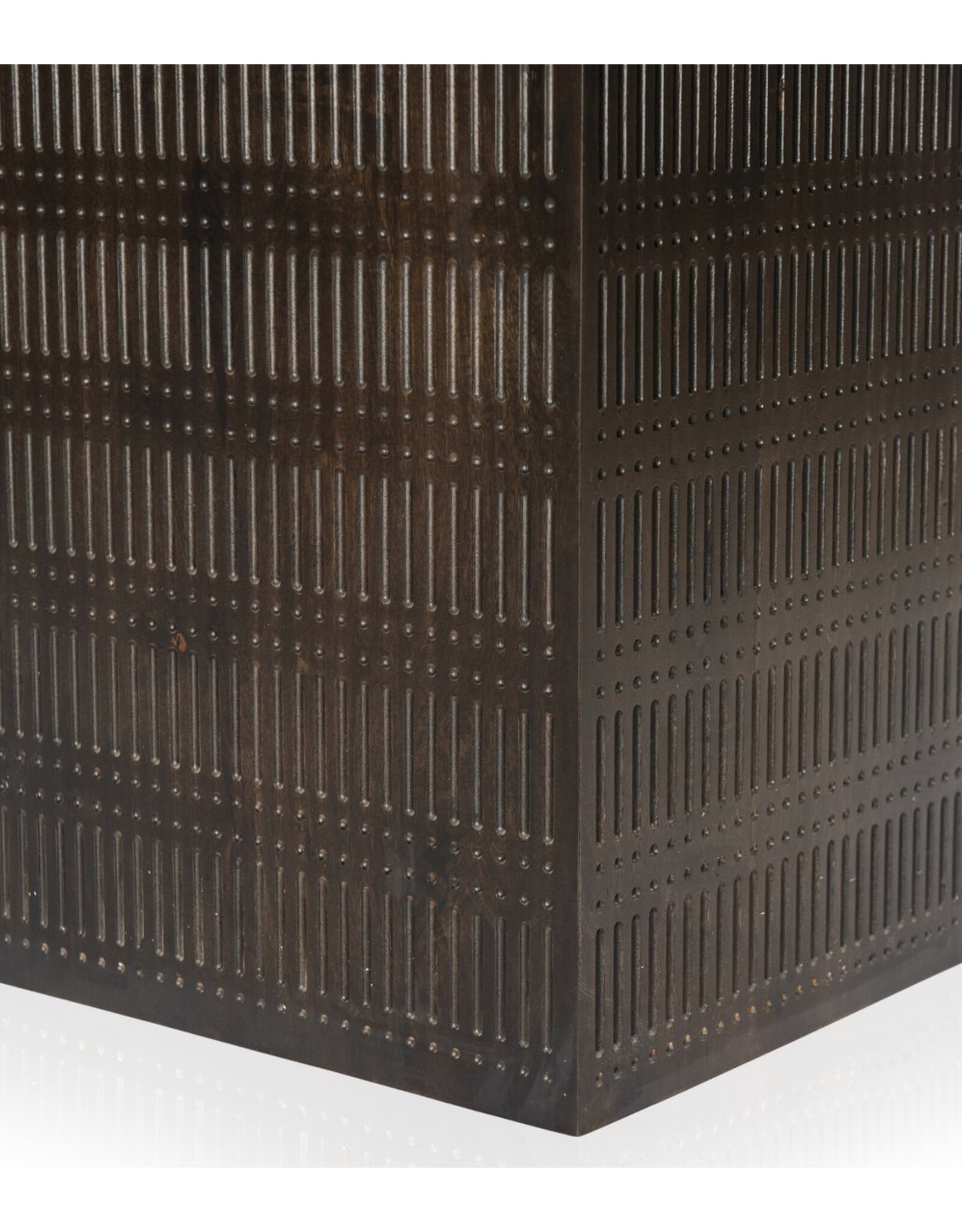 Kelby Dining Table