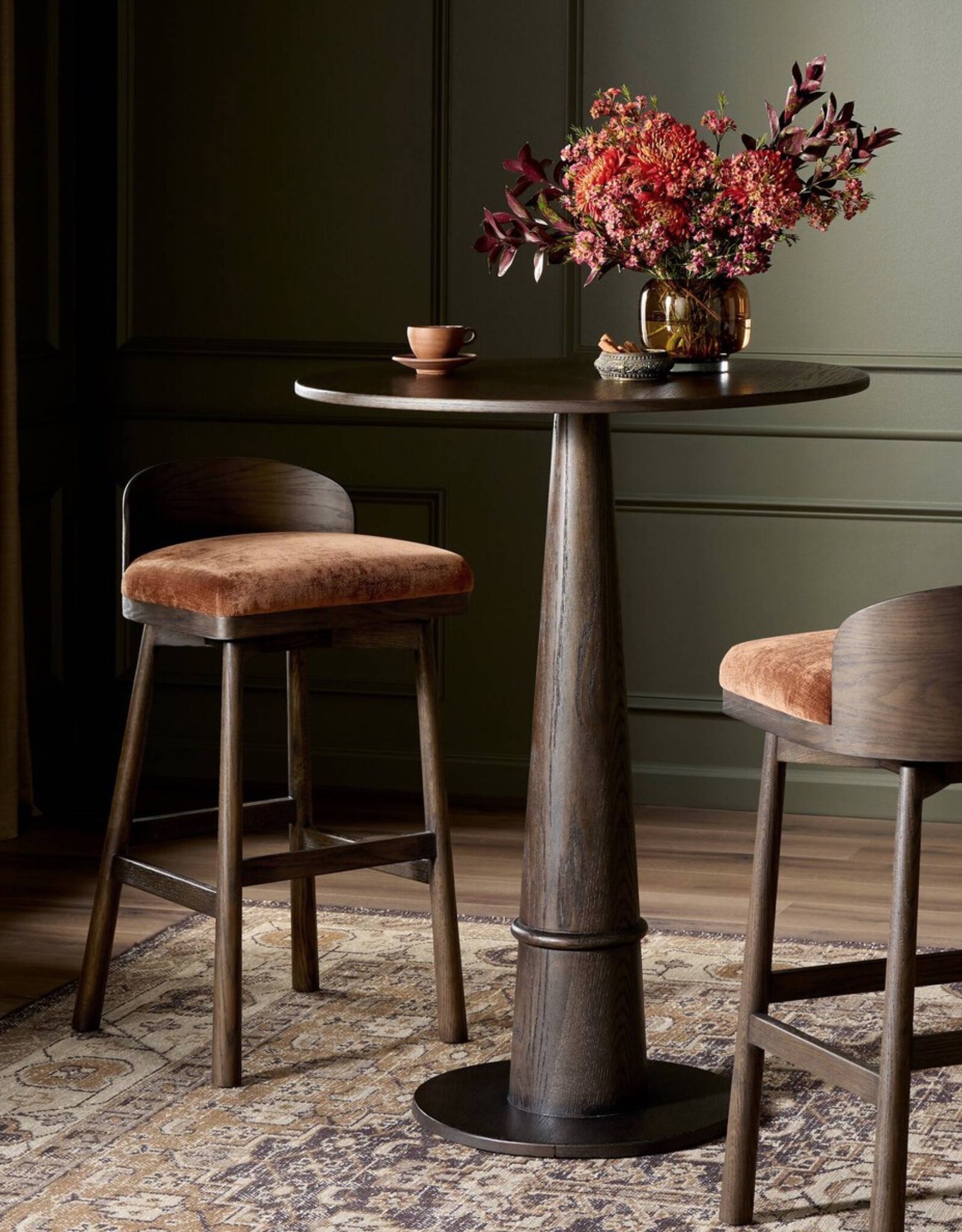 Cloris Swivel Counter Stool