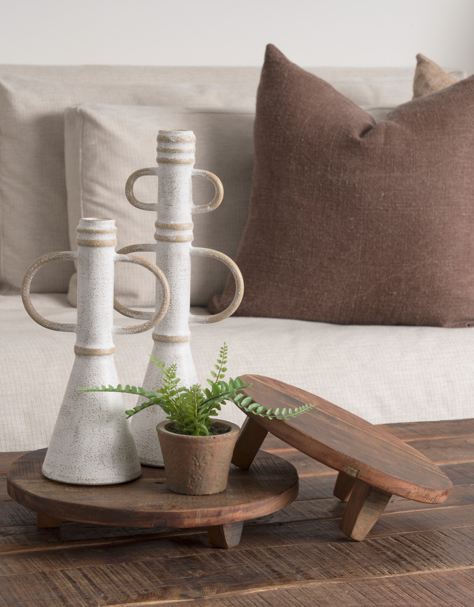 Iza Wooden Riser