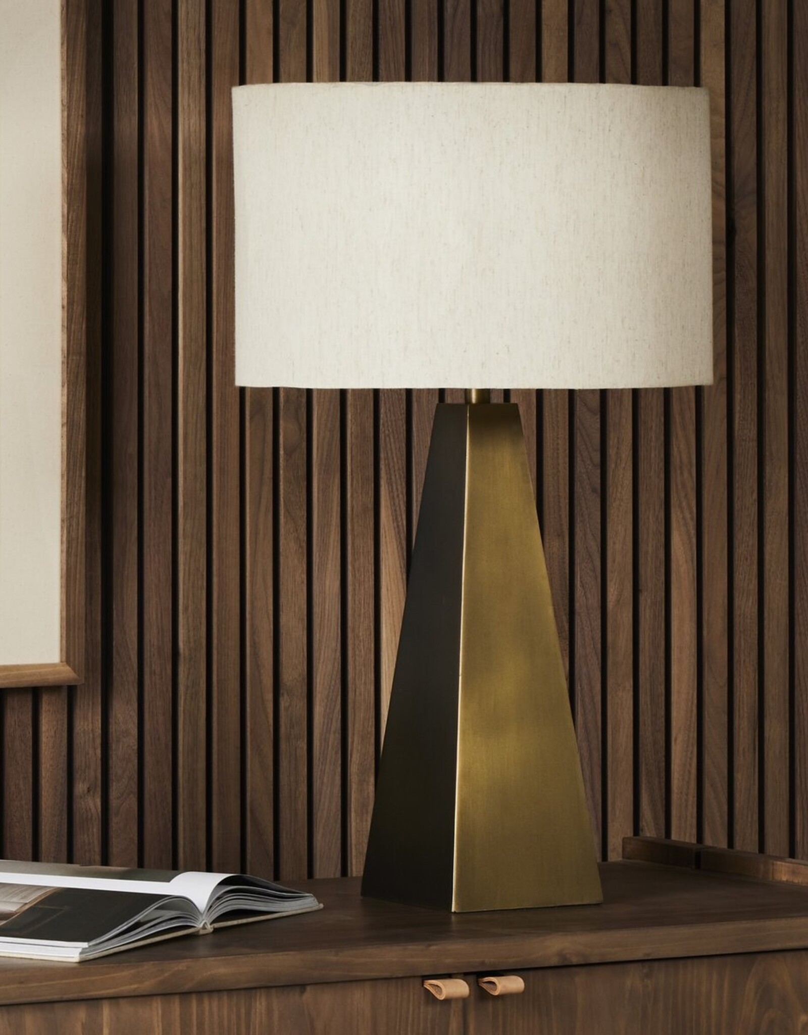 Leander Table Lamp- Brass