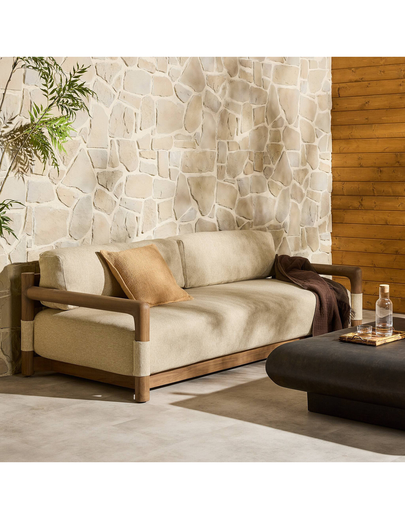 Fable Outdoor Sofa-91"