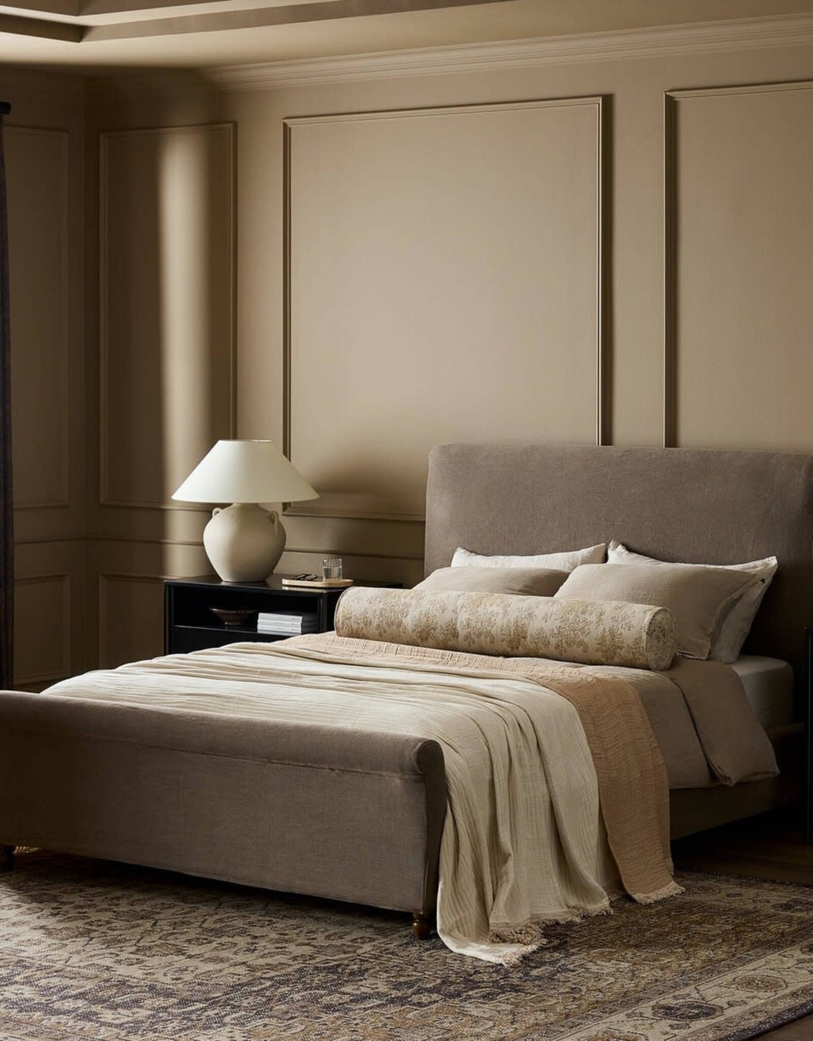 Dalia King Bed, Broadway Coffee