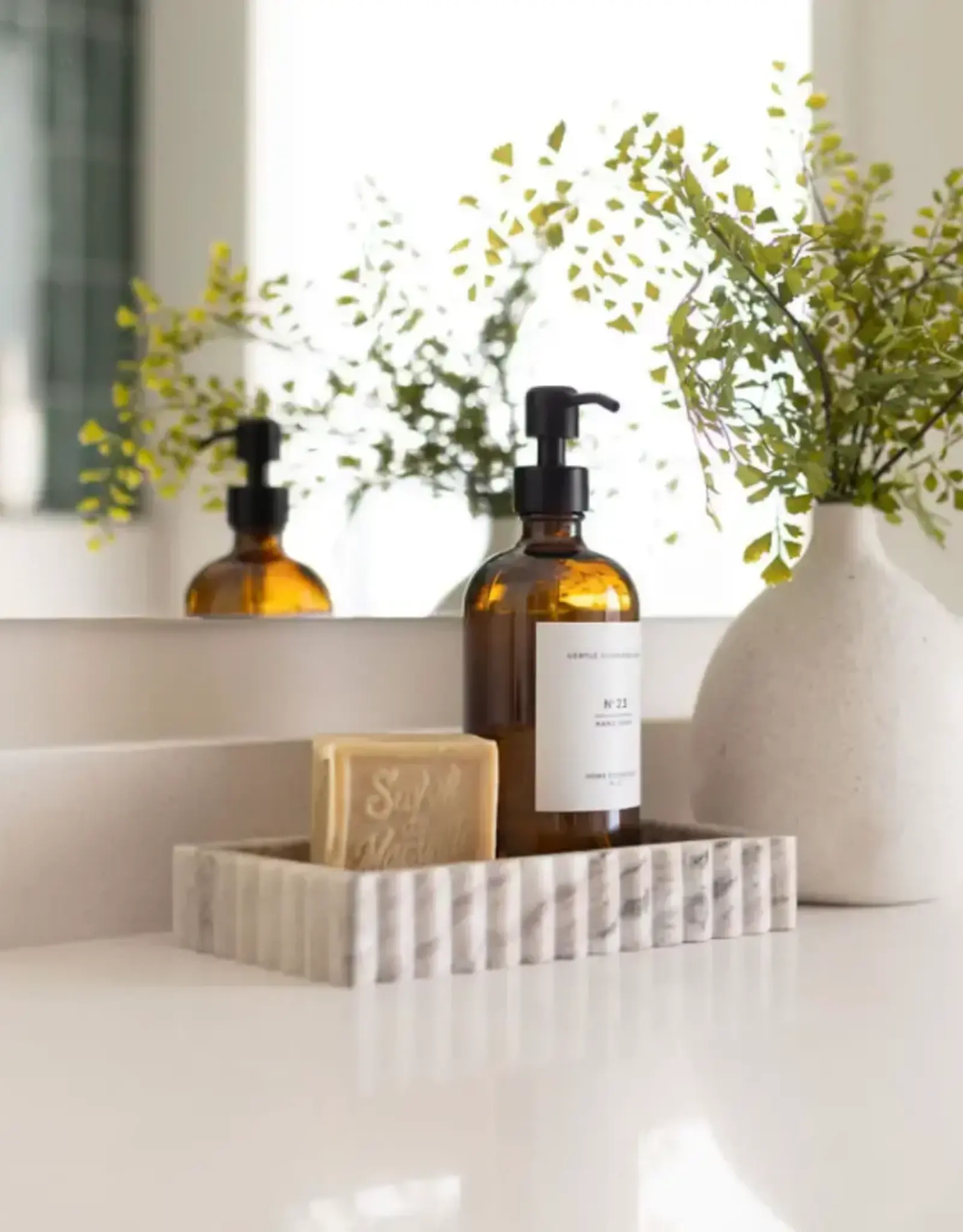 Scalloped Marble Fluted Bridge Tray Beige Gray