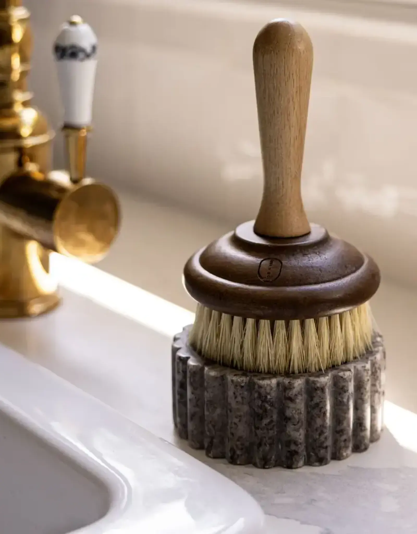 Fluted Soap Dish Beige Light Grey Tones Marble