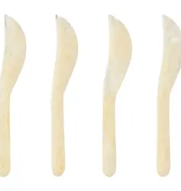 Heirloom Ivory Resin Spreader