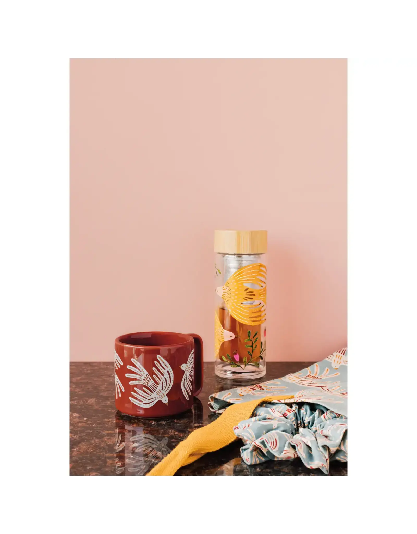 Plume Glass Tea Infuser Bottle