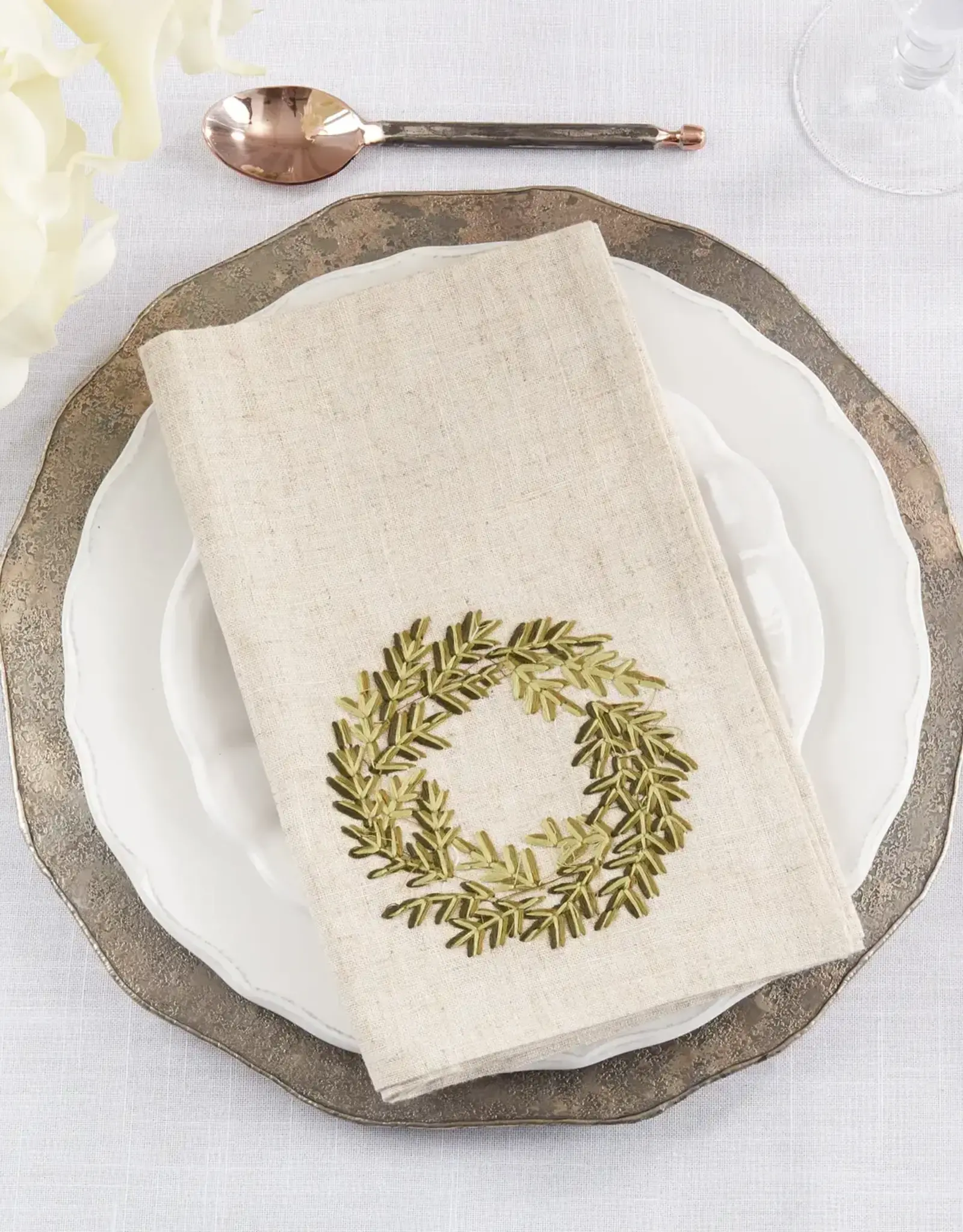 Festive Wreath Embroidered Napkin