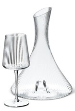 Tight Optic Wine Carafe