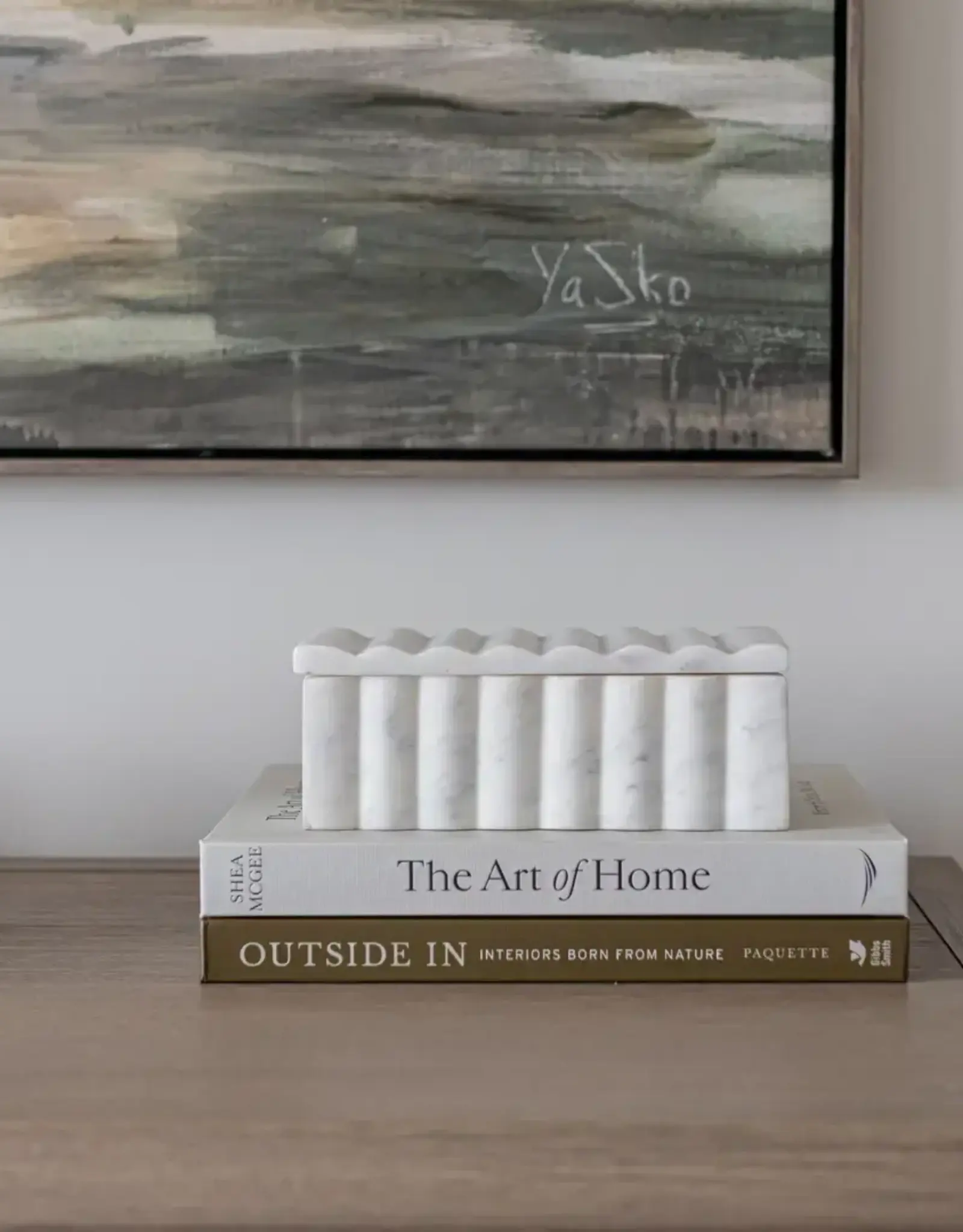 Fluted Box Marble Scallop Design White