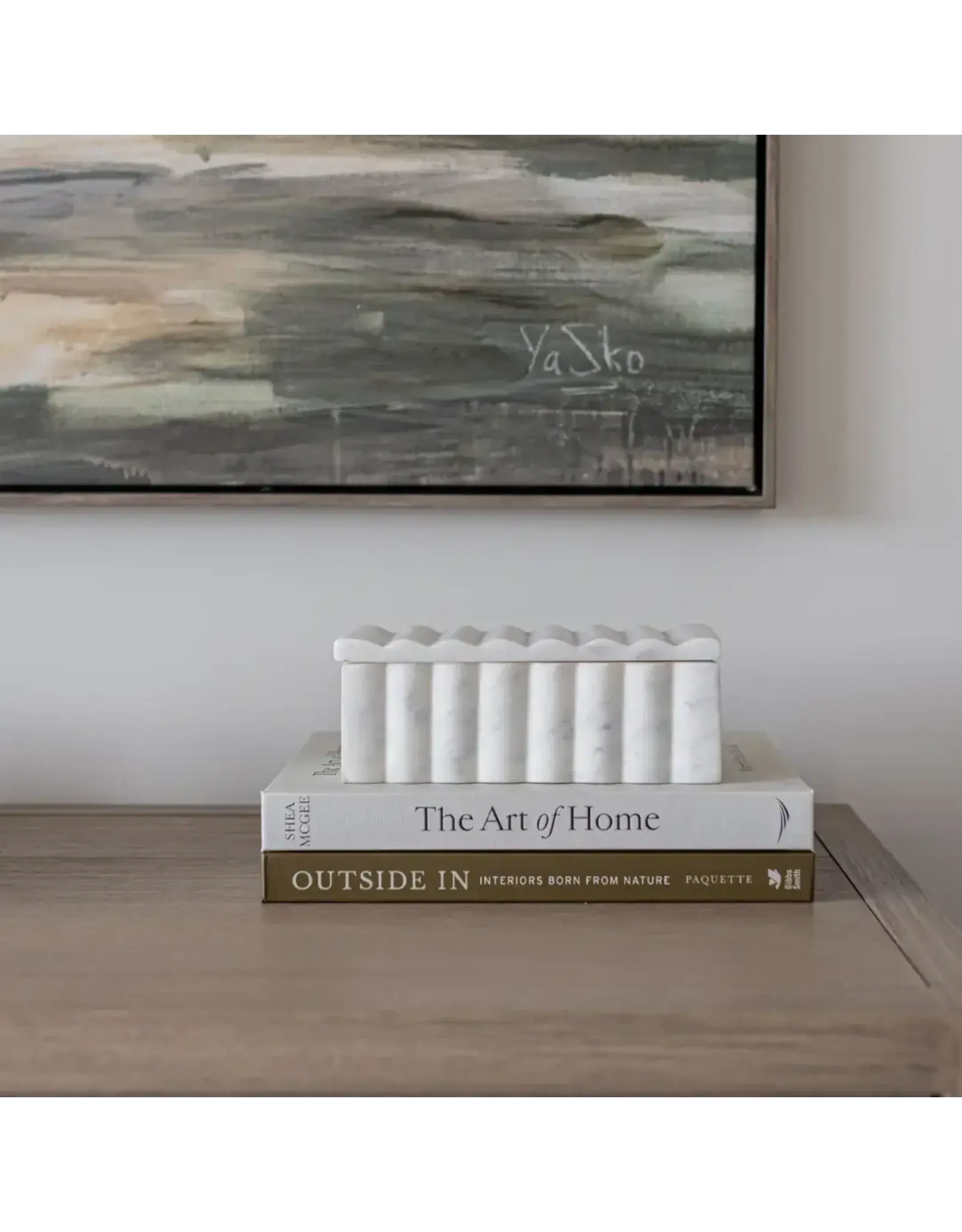 Fluted Box Marble Scallop Design White