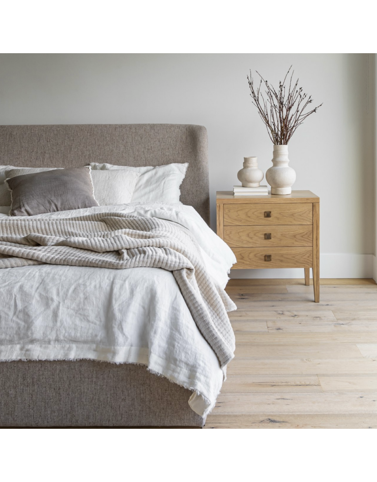 Faye King Bed Storage  - Perfect Taupe