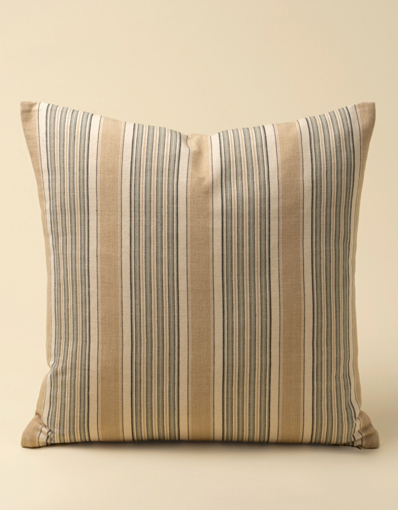 Beatrice Pillow, 20x20