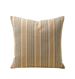 20x20 Beatrice Pillow