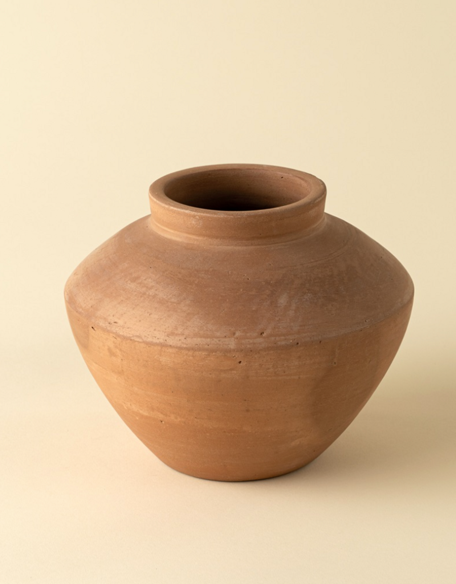 Lux Terracotta Vase