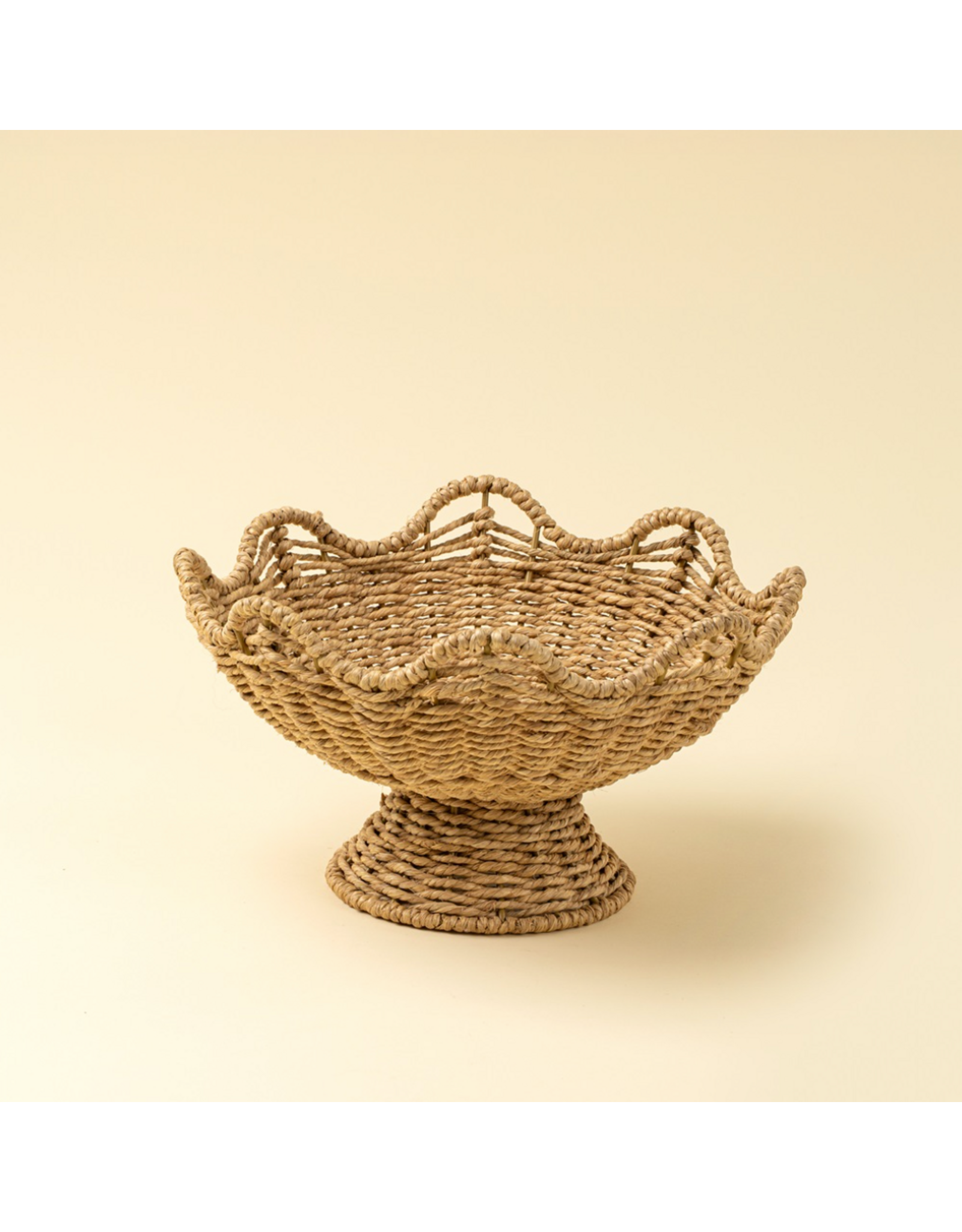 Cleo Scalloped Fruit Basket