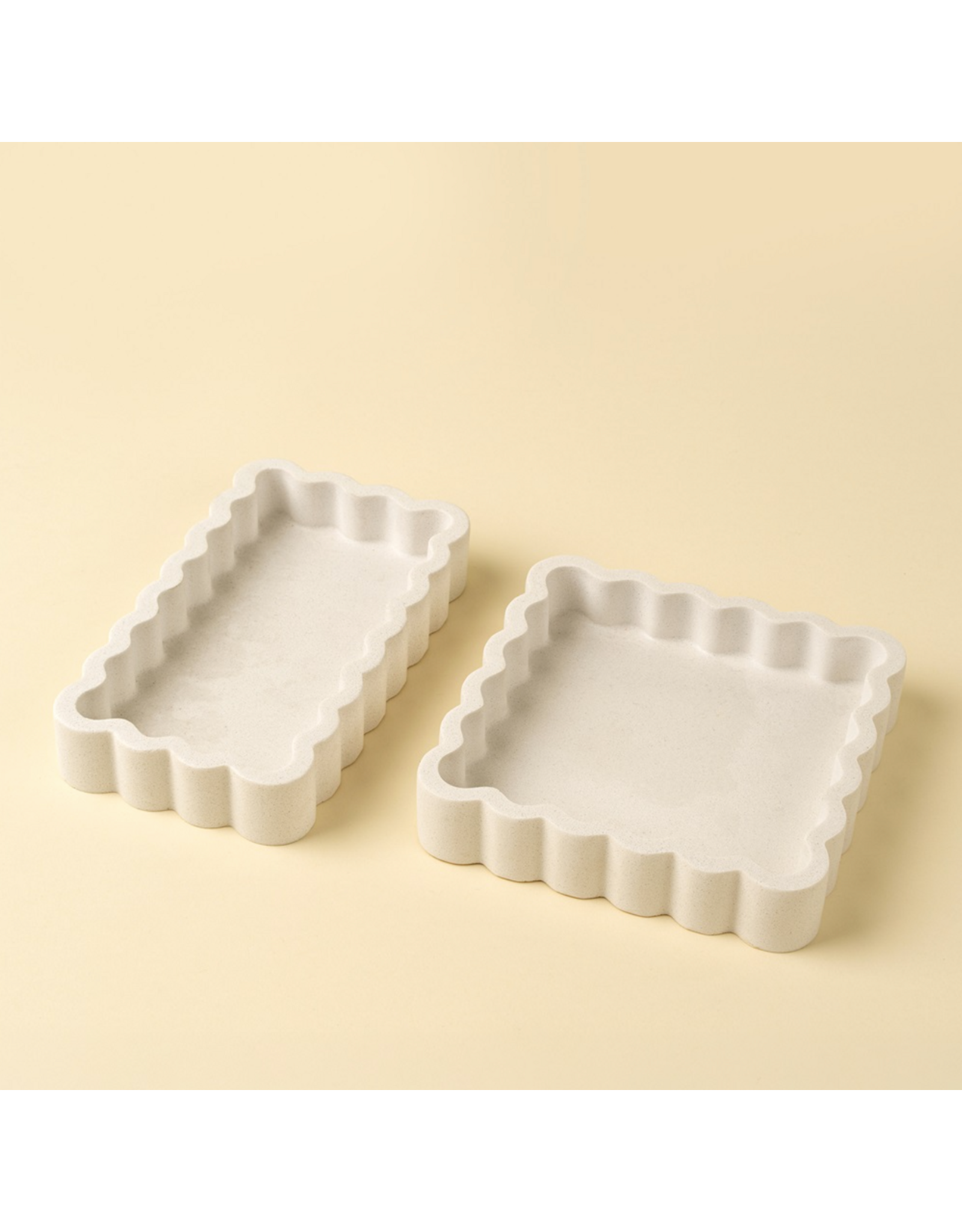 Scalloped Jewelry Plate