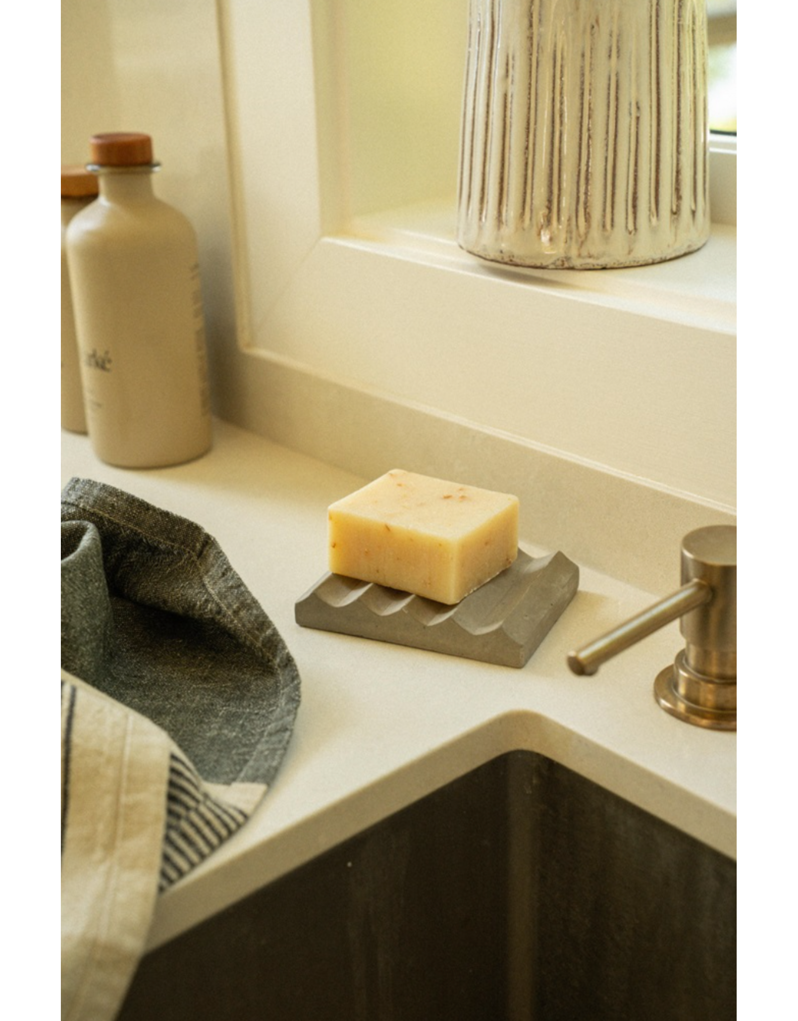 Concrete Soap Dish
