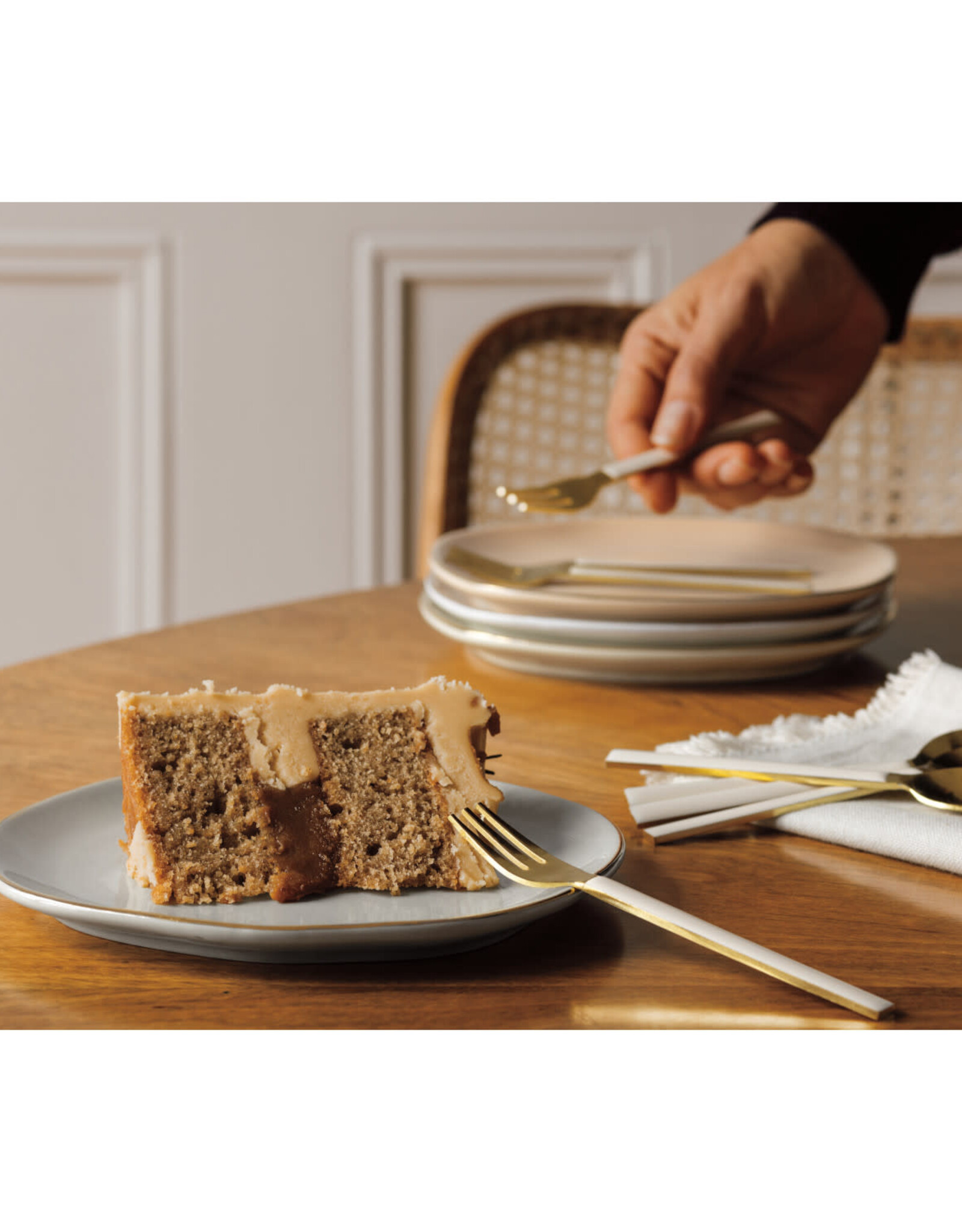 Dessert Spoons Set of 4 - Ivory/Gold