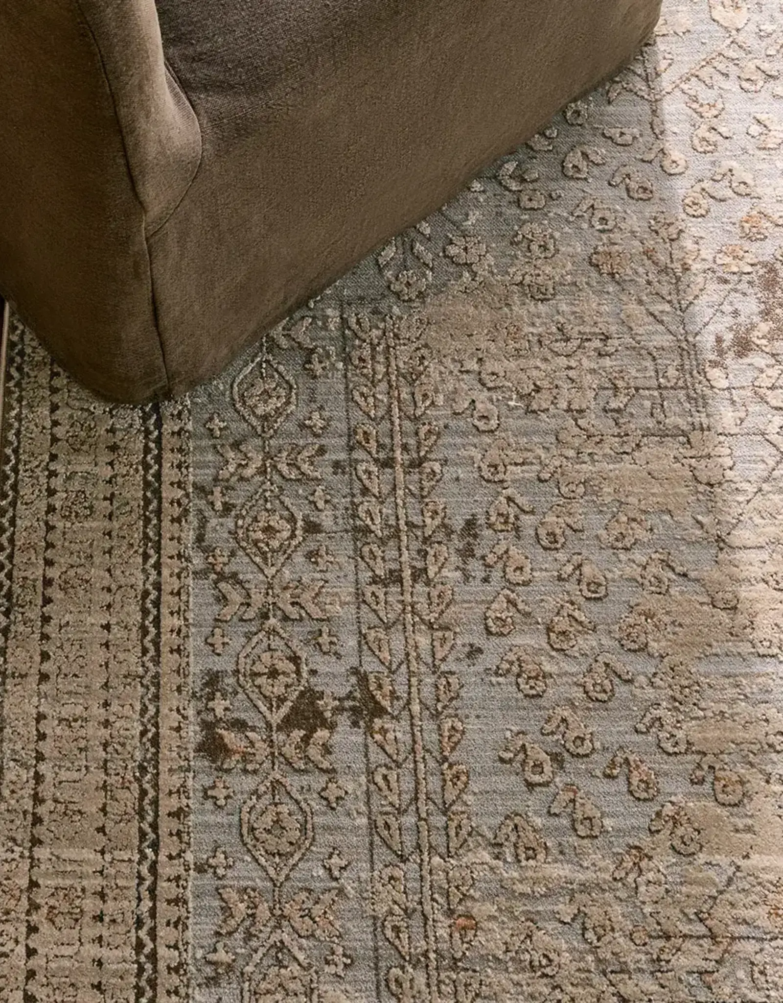 Patterned Silence RUG PSE01