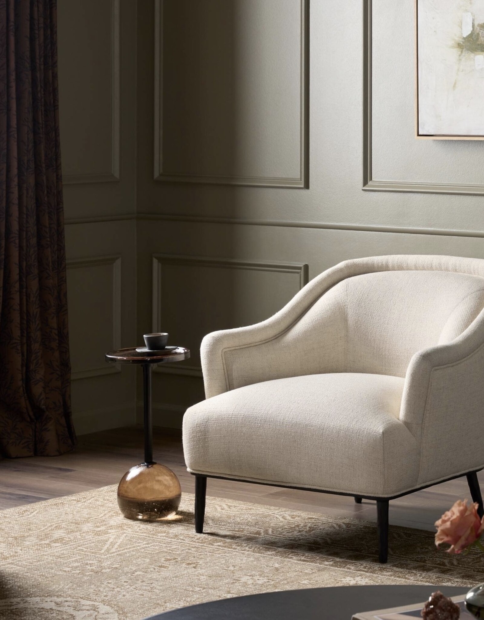 Noel Chair in Thames Cream