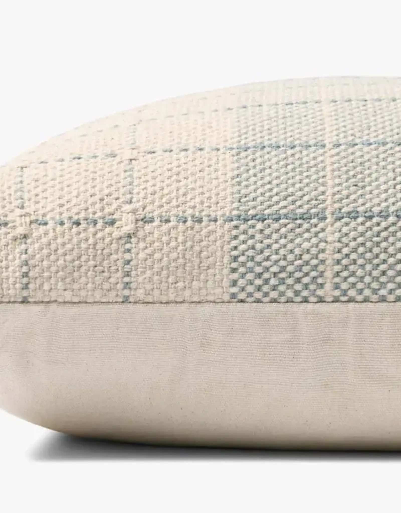 Loloi Pillow Blue / Natural, 22x22"