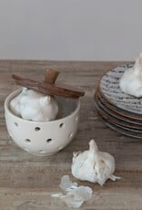 Stoneware Garlic/Onion Keeper w/ Mango Wood Lid