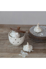 Stoneware Garlic/Onion Keeper w/ Mango Wood Lid