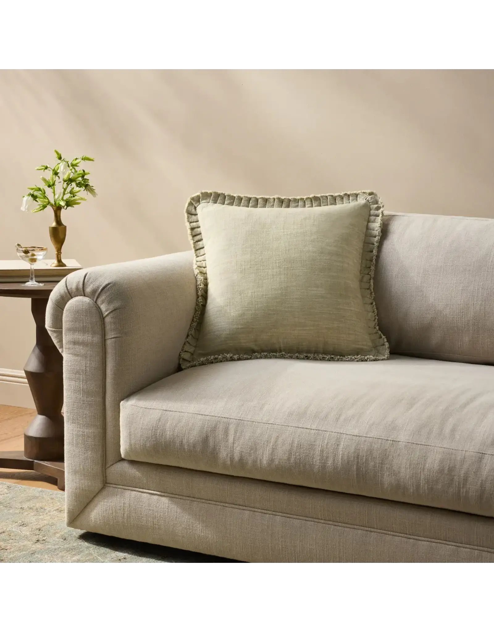 Loloi Ruffle Edge Pillow 20" x 20"