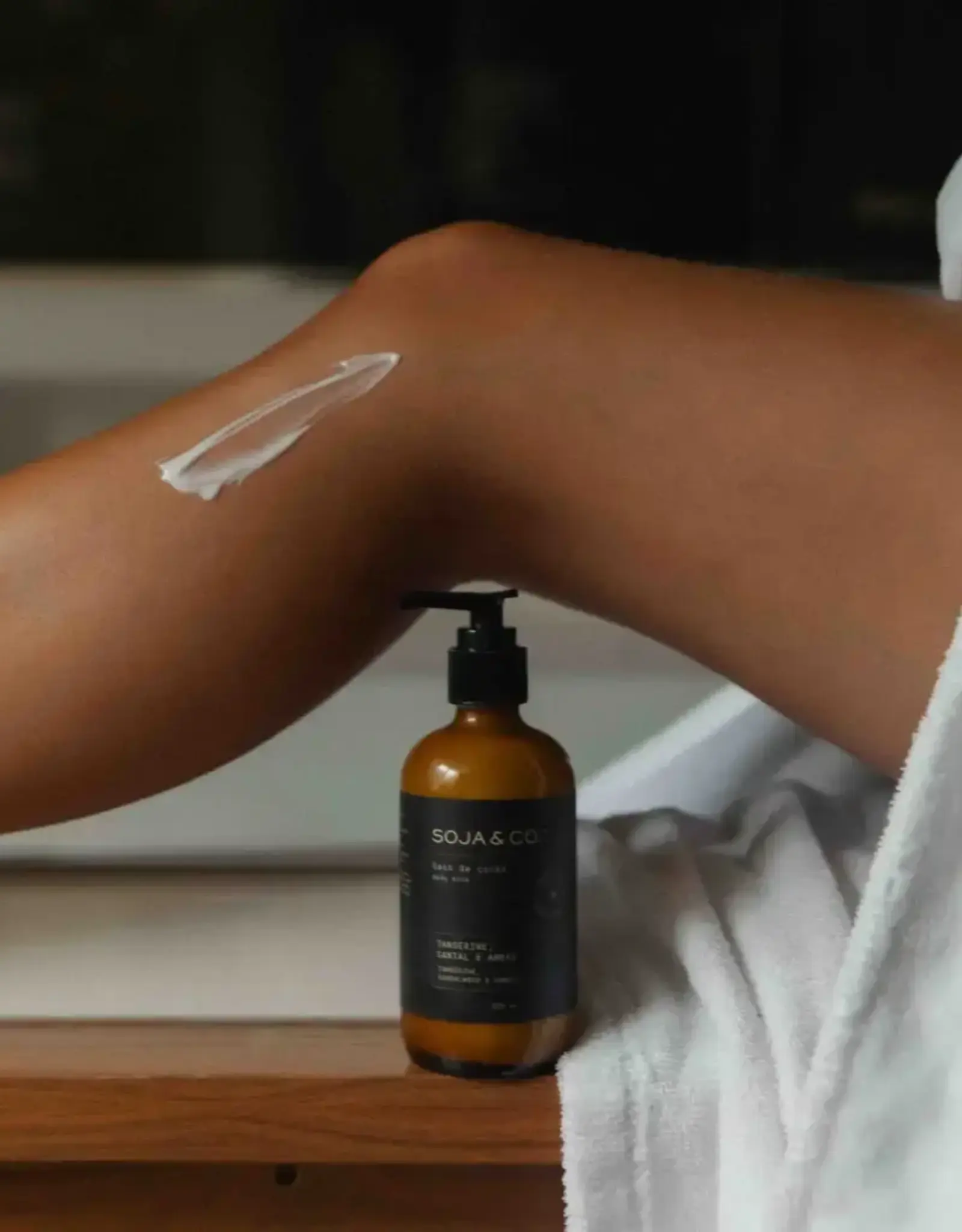 Body Milk | Tangerine, Sandalwood & Amber