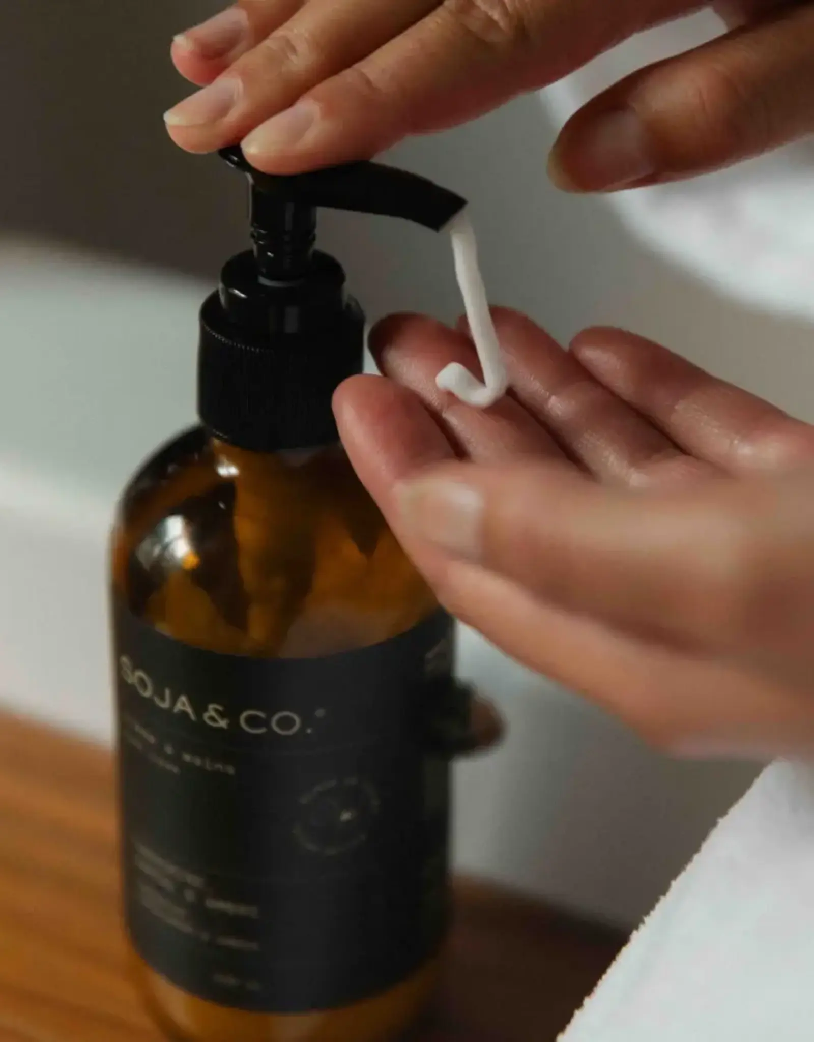 Hand Cream | Tangerine, Sandalwood & Amber