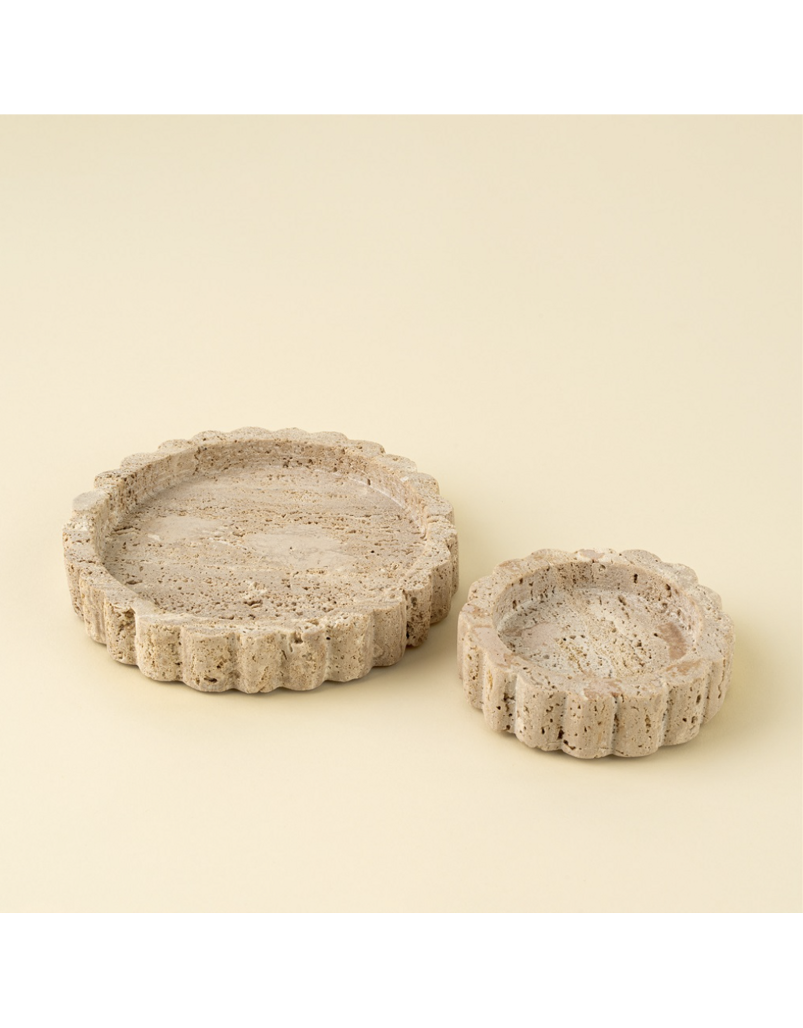 Travertine Scalloped Plate Small