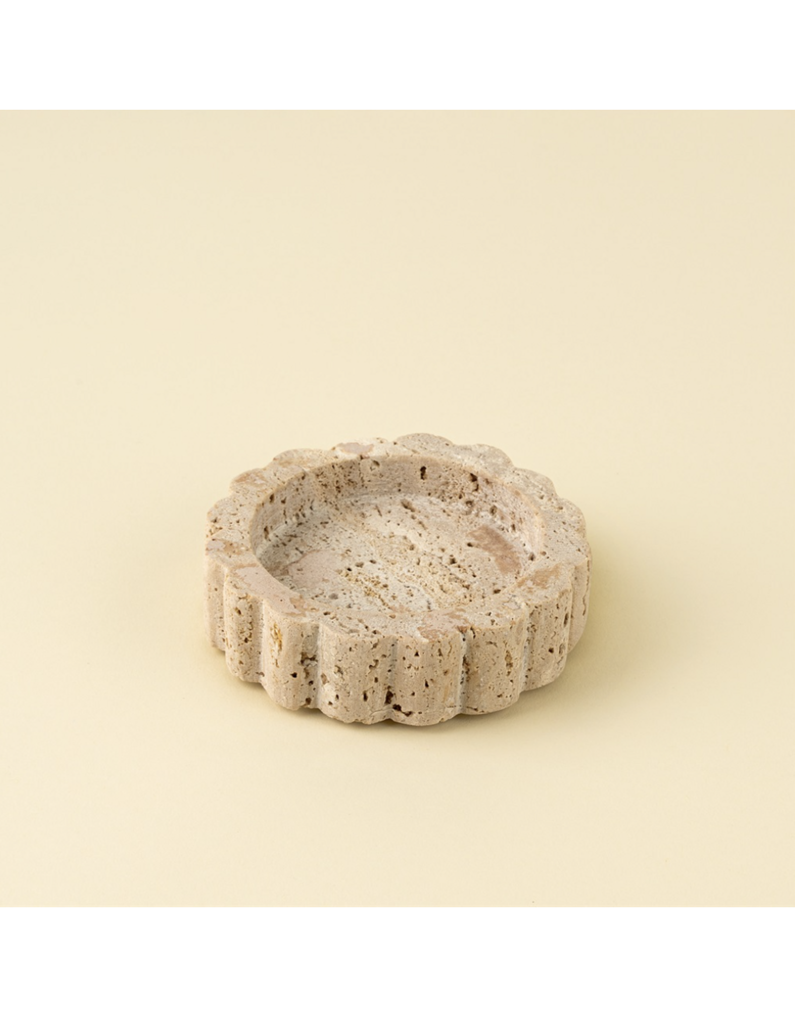 Travertine Scalloped Plate Small
