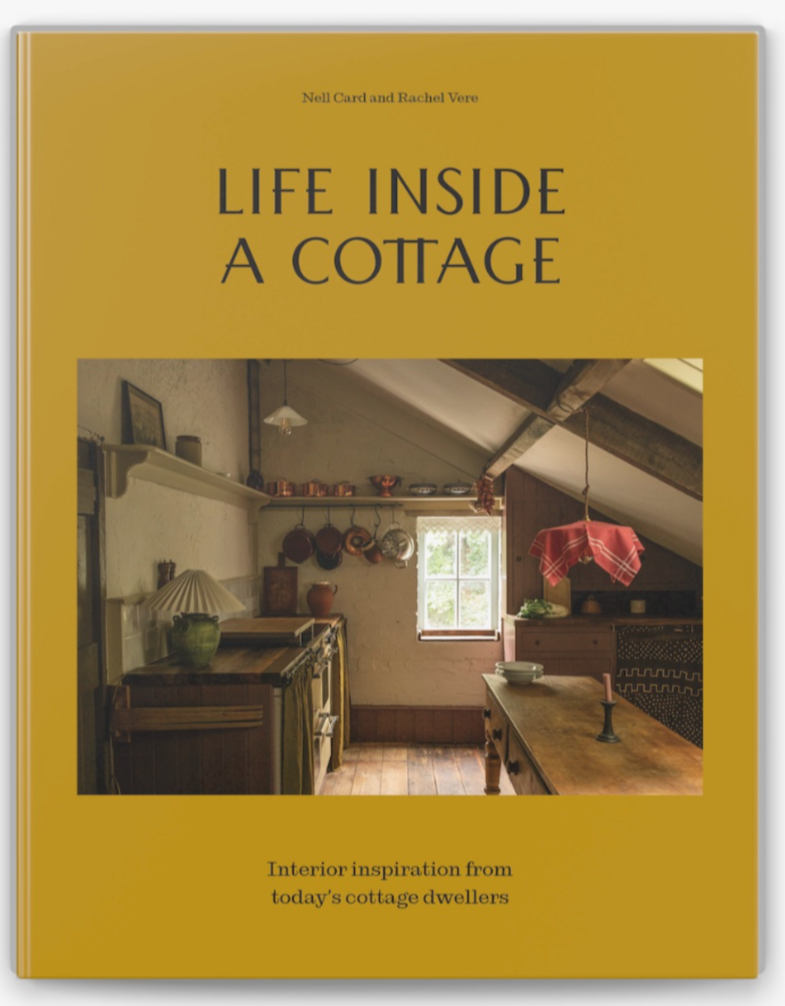 Life Inside a Cottage: Interior Inspiration from Today's Cottage Dwellers